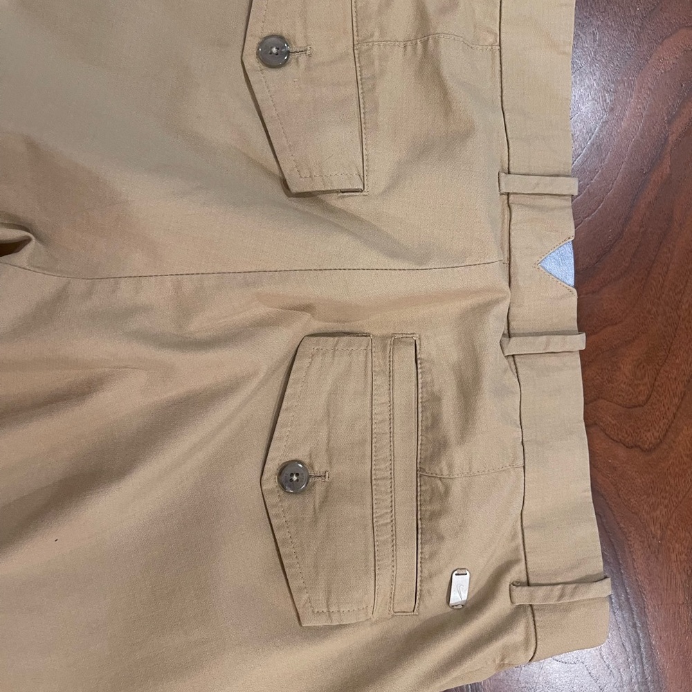 Nike men’s  Tan Chino Pants - Picture 3 of 6